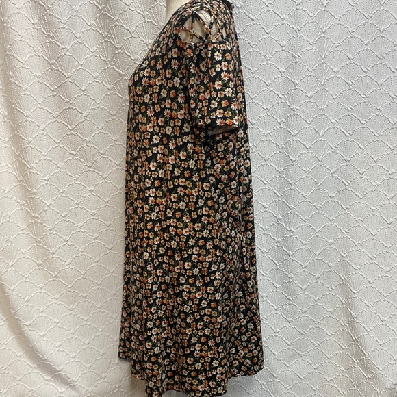 Vibe size 1X Black pink coral Floral dress stretch comfy casual open shoulder - Picture 8 of 10